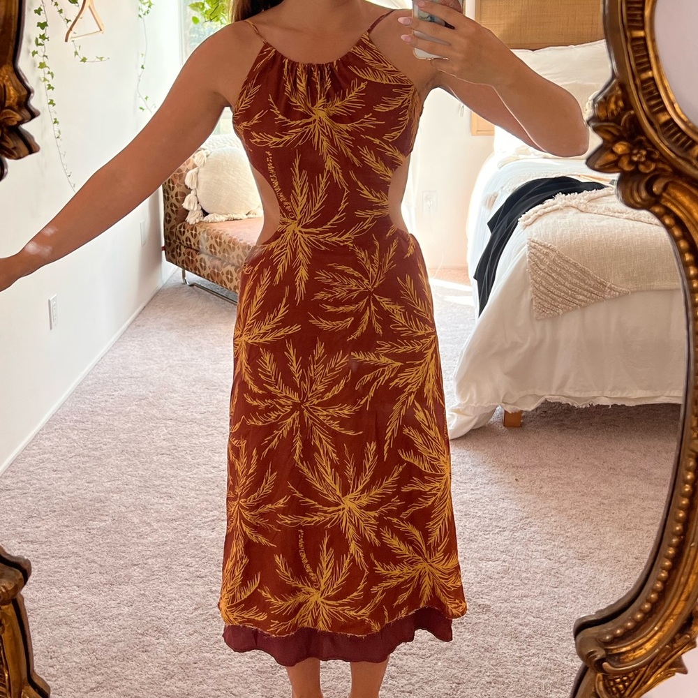 Cute midi dress!
